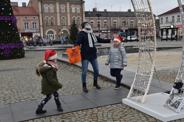  Sprawdzały, czy broda Świętego Mikołaja jest prawdziwa 