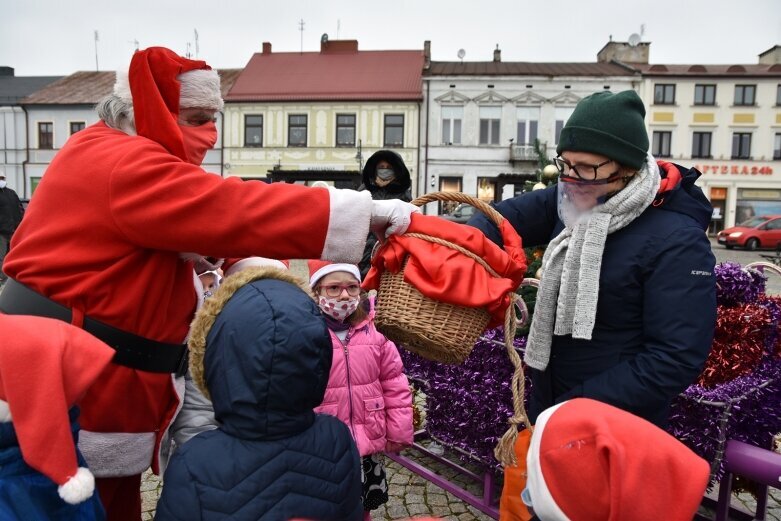  Sprawdzały, czy broda Świętego Mikołaja jest prawdziwa 