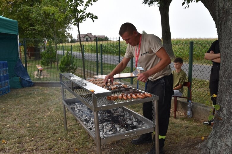  Sukces I Zlotu Pojazdów Pożarniczych 