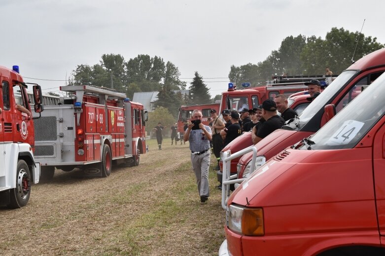  Sukces I Zlotu Pojazdów Pożarniczych 