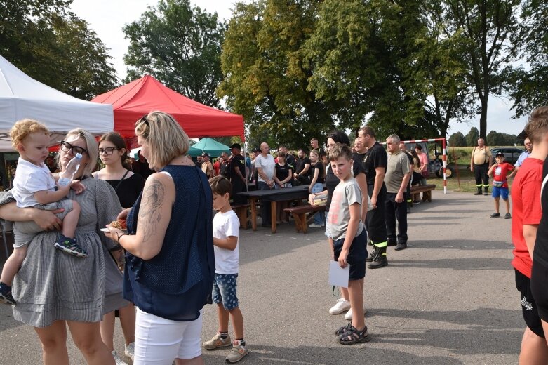  Sukces I Zlotu Pojazdów Pożarniczych 