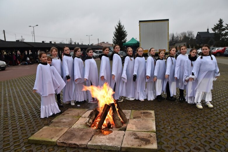  Świąteczny jarmark w Jeżowie 