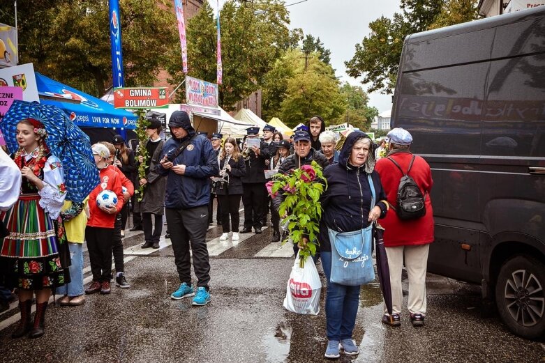  Święto kwiatów 2021: Parada (ZDJĘCIA) 