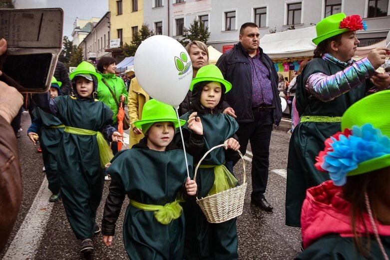  Święto kwiatów 2021: Parada (ZDJĘCIA) 