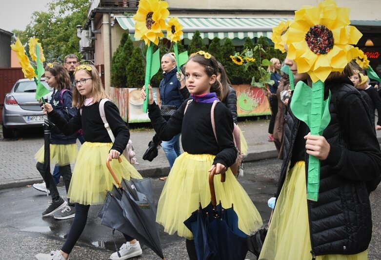  Święto kwiatów 2021: Parada (ZDJĘCIA) 