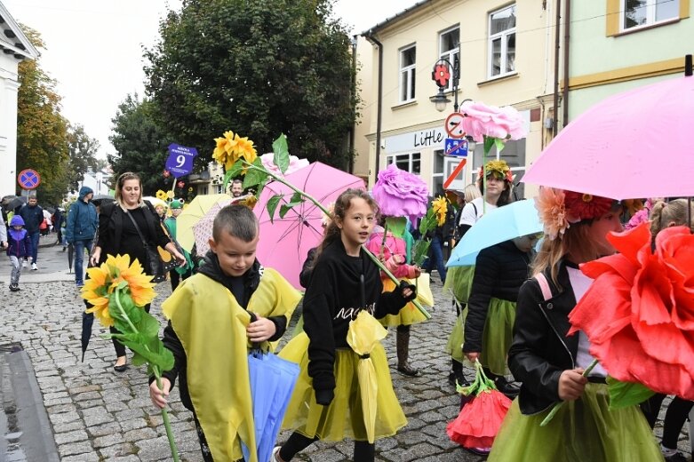  Święto kwiatów 2021: Parada (ZDJĘCIA) 