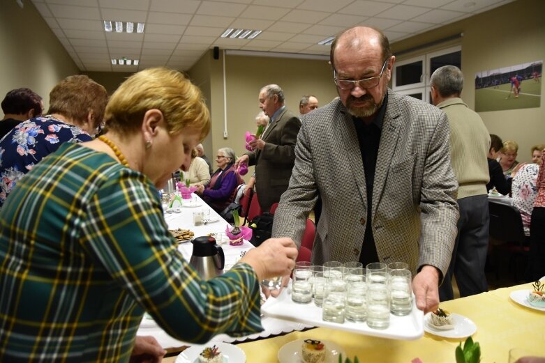  Święto pań i panów w klubie Rawka 