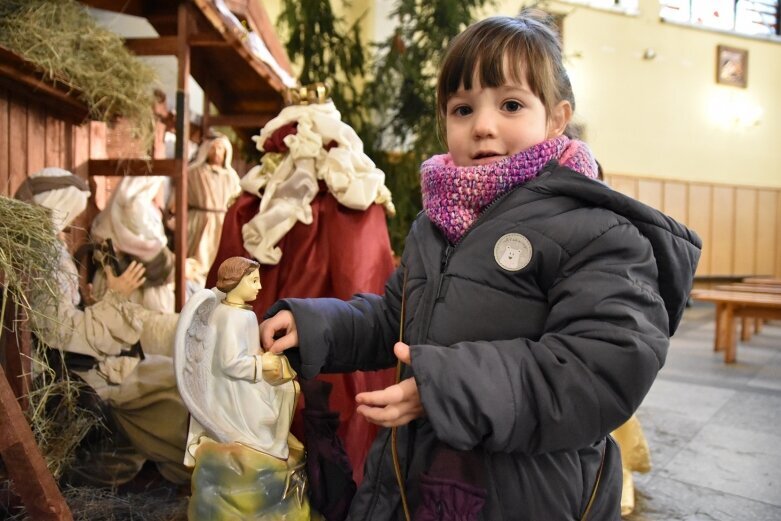  Święto Trzech Króli. Kolędowali u żłóbka, nagrali challange 