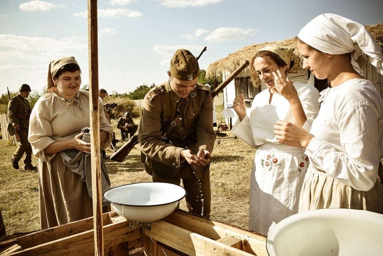  Święto Wojska Polskiego w Skierniewicach – rekonstrukcja historyczna 