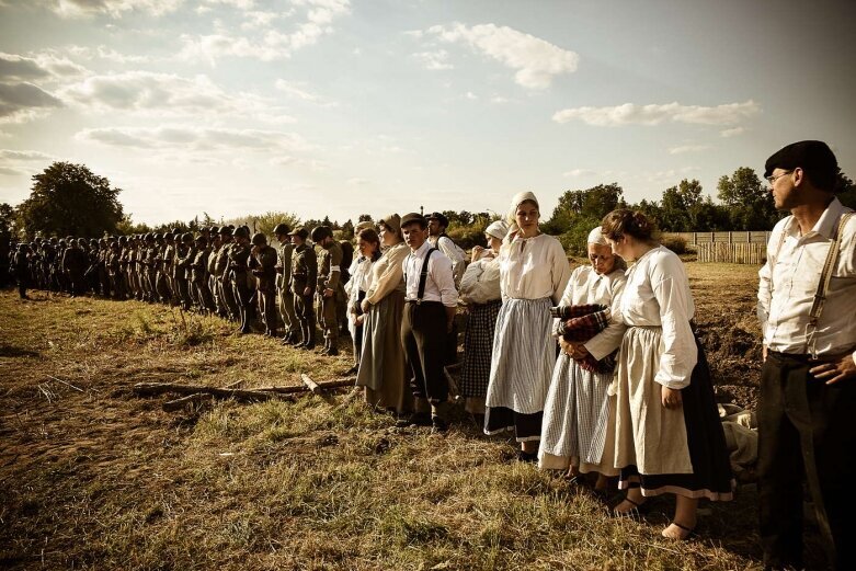  Święto Wojska Polskiego w Skierniewicach – rekonstrukcja historyczna 