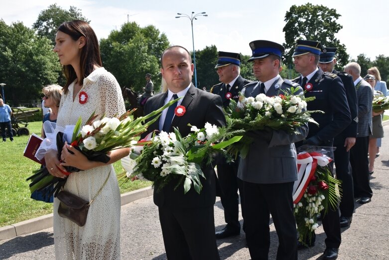  Święto Wojska Polskiego w Skierniewicach pod znakiem pikniku żołnierskiego 