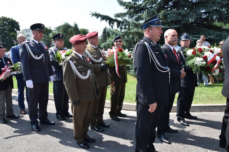  Święto Wojska Polskiego w Skierniewicach pod znakiem pikniku żołnierskiego 