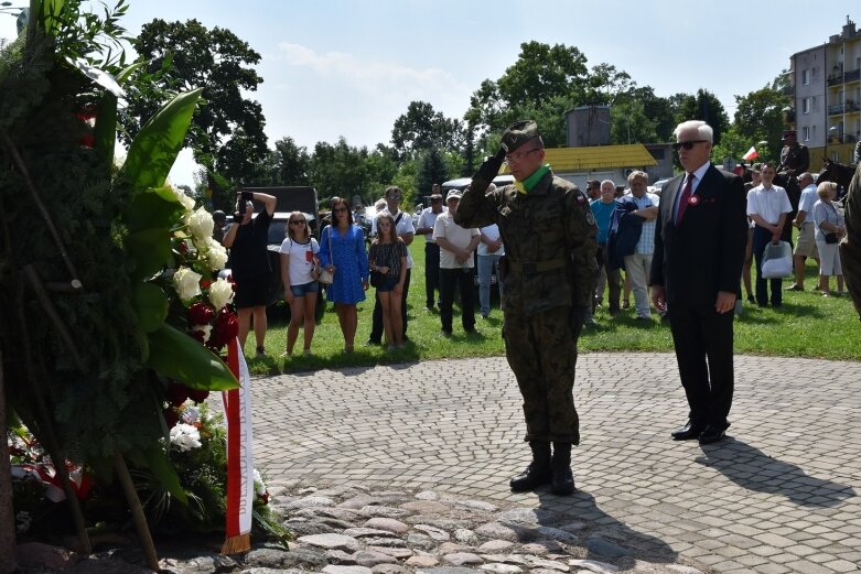  Święto Wojska Polskiego w Skierniewicach pod znakiem pikniku żołnierskiego 