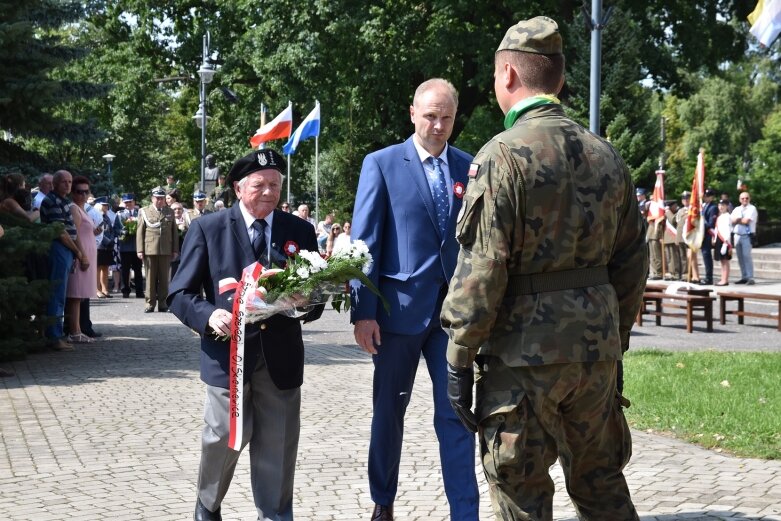  Święto Wojska Polskiego w Skierniewicach pod znakiem pikniku żołnierskiego 