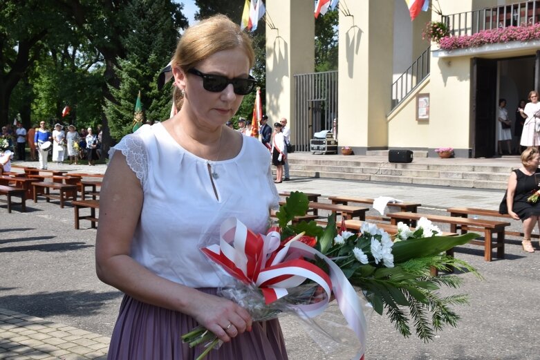  Święto Wojska Polskiego w Skierniewicach pod znakiem pikniku żołnierskiego 