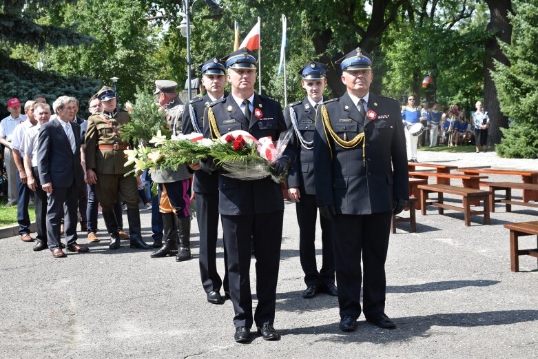  Święto Wojska Polskiego w Skierniewicach pod znakiem pikniku żołnierskiego 