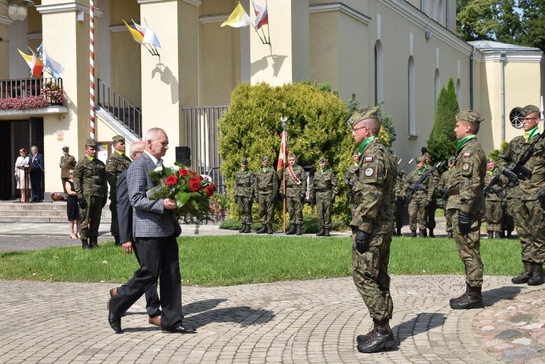  Święto Wojska Polskiego w Skierniewicach pod znakiem pikniku żołnierskiego 