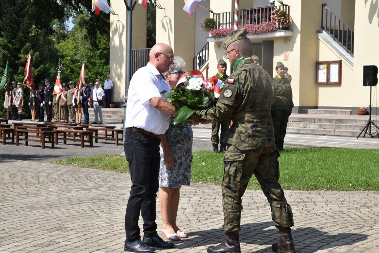  Święto Wojska Polskiego w Skierniewicach pod znakiem pikniku żołnierskiego 