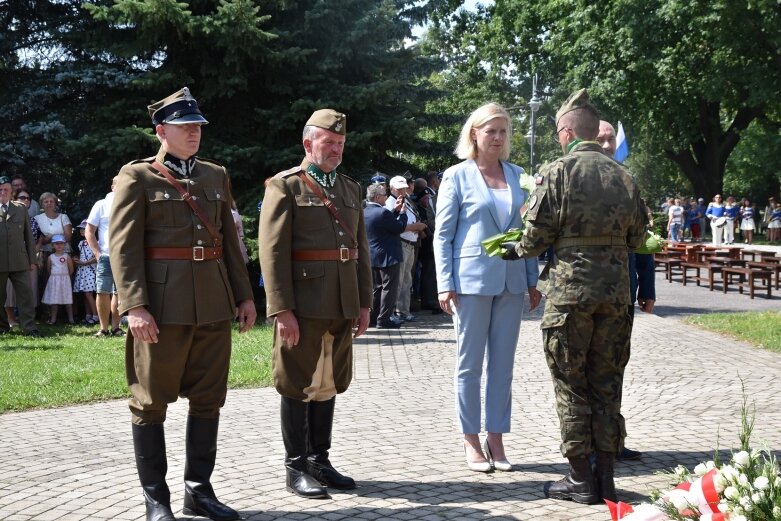  Święto Wojska Polskiego w Skierniewicach pod znakiem pikniku żołnierskiego 