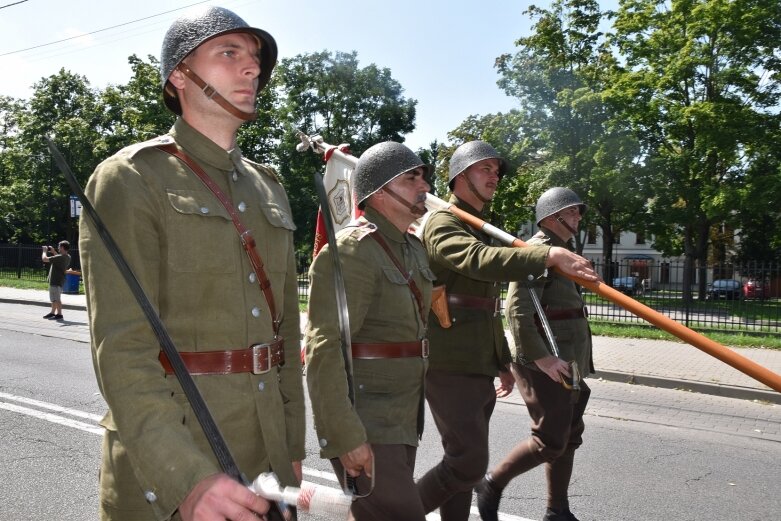  Święto Wojska Polskiego w Skierniewicach pod znakiem pikniku żołnierskiego 