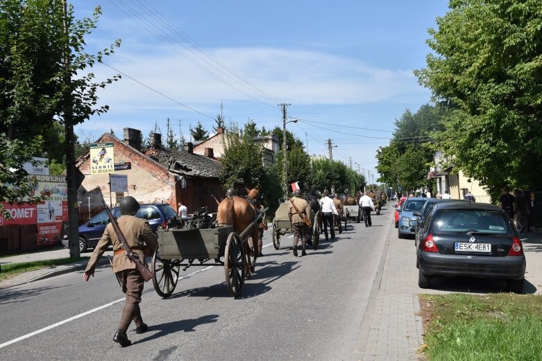  Święto Wojska Polskiego w Skierniewicach pod znakiem pikniku żołnierskiego 