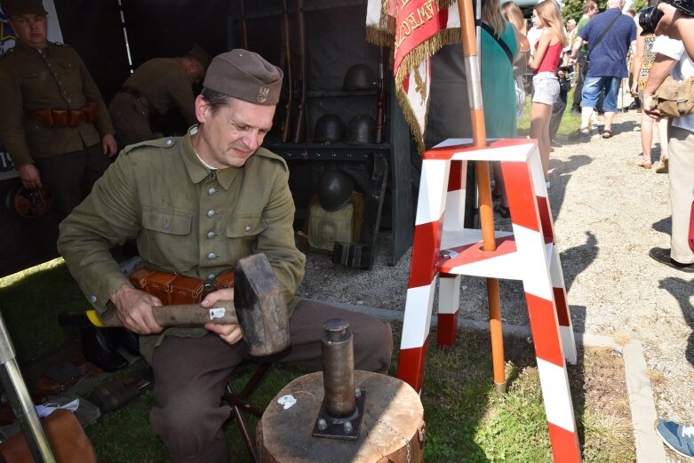  Święto Wojska Polskiego w Skierniewicach pod znakiem pikniku żołnierskiego 