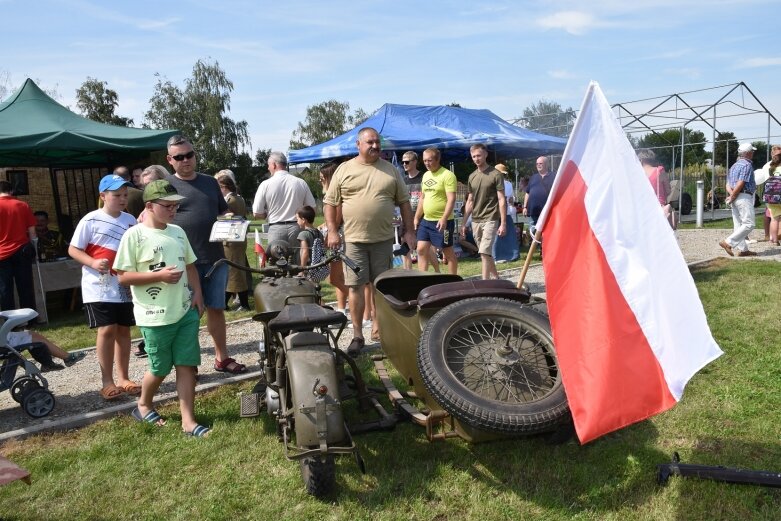  Święto Wojska Polskiego w Skierniewicach pod znakiem pikniku żołnierskiego 