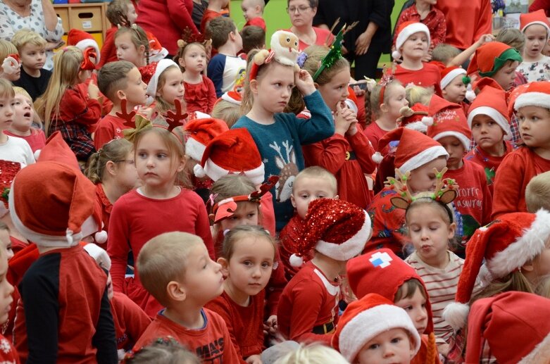  Święty Mikołaj w Przedszkolu nr 3 w Skierniewice: wyjątkowy dzień pełen niespodzianek 