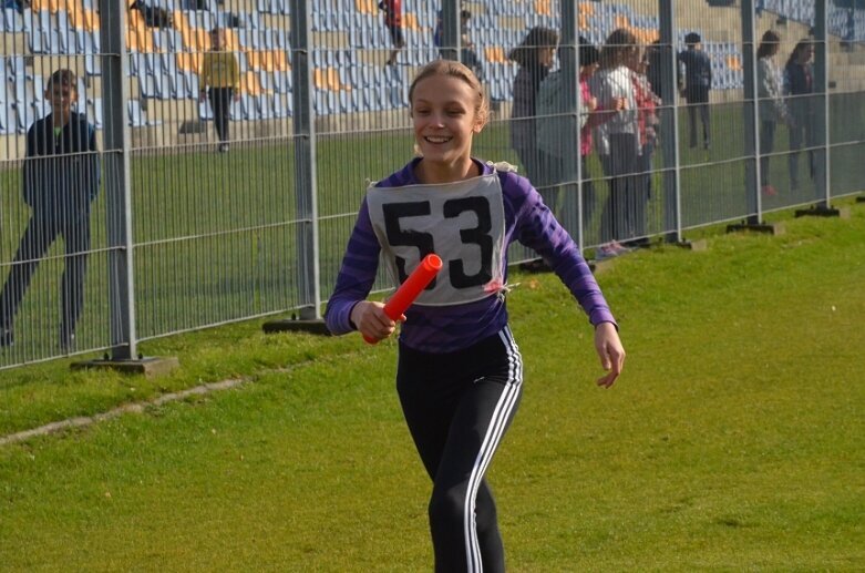  Szkolne przełaje na stadionie przy ulicy Pomologicznej 