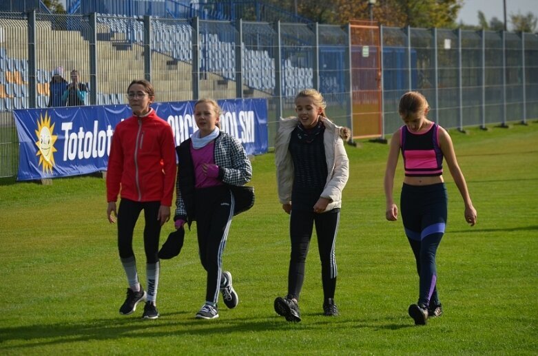  Szkolne przełaje na stadionie przy ulicy Pomologicznej 