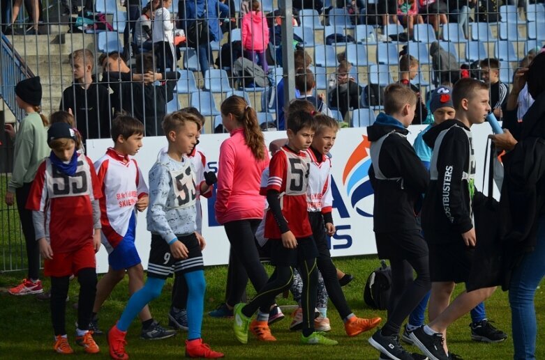  Szkolne przełaje na stadionie przy ulicy Pomologicznej 