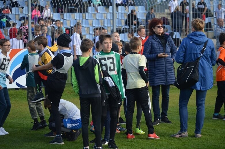  Szkolne przełaje na stadionie przy ulicy Pomologicznej 