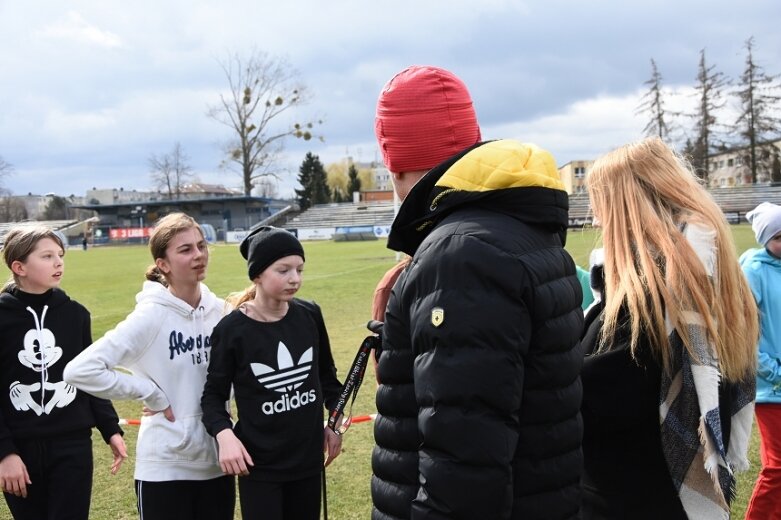  Szkolne przełaje na stadionie przy ulicy Pomologicznej 