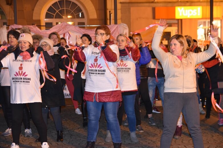  Taneczny protest przeciwko przemocy 