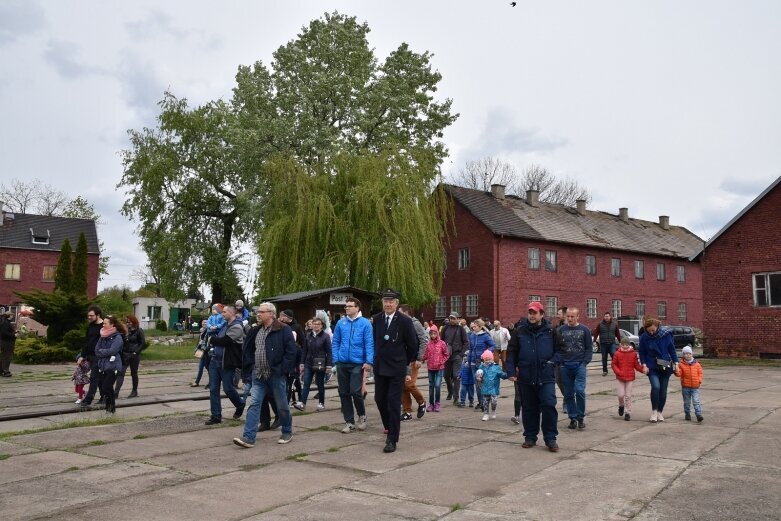  Tłumy na otwarciu sezonu w skierniewickiej parowozowni 