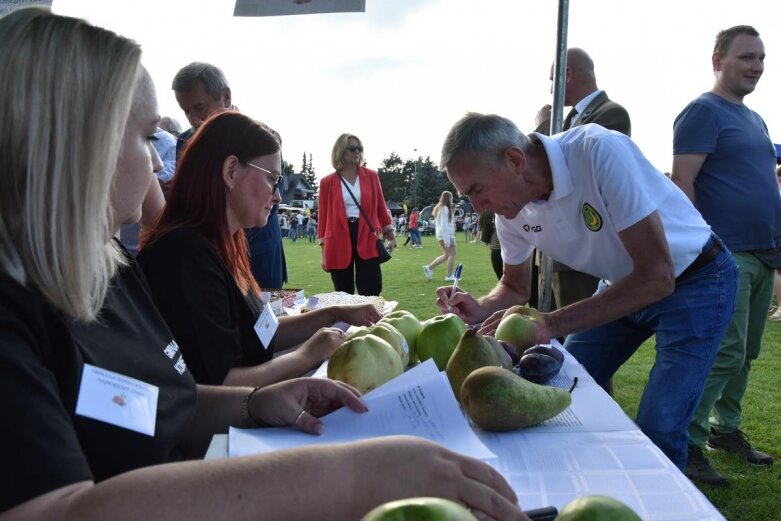  To był rodzinny piknik w Woli Pękoszewskiej 