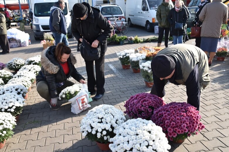  To już ostatni moment na ubranie grobu bliskich 