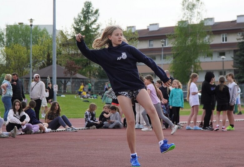  Trwa lekkoatletyczna wiosna na stadionie przy ulicy Tetmajera 