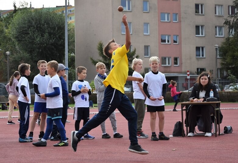  Trzeci jesienny start w ramach Czwartków Lekkoatletycznych 