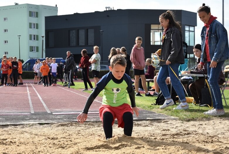  Trzeci jesienny start w ramach Czwartków Lekkoatletycznych 