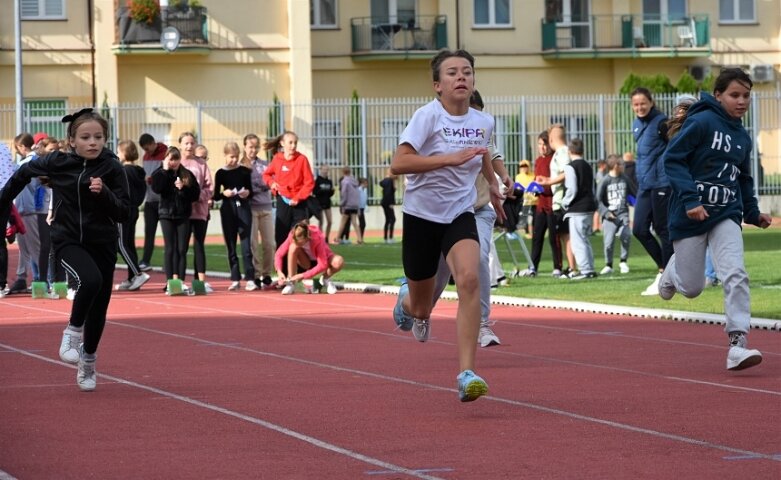  Trzeci jesienny start w ramach Czwartków Lekkoatletycznych 