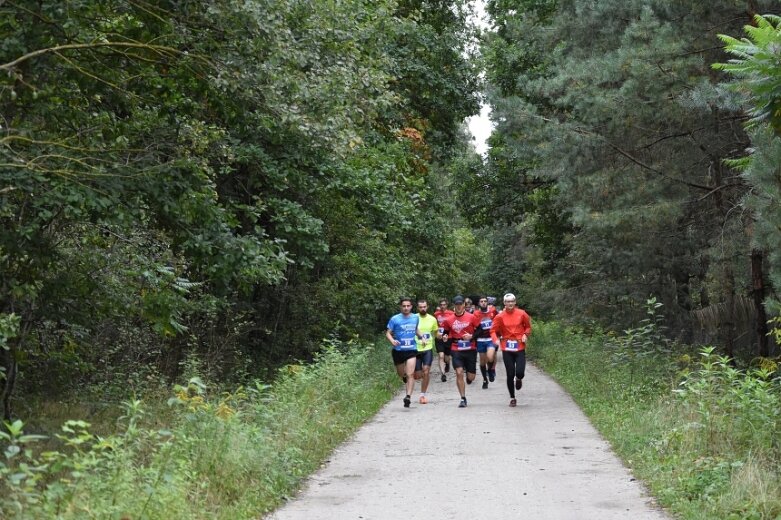  Trzecia edycja Porankowego Półmaratonu Leśnego 