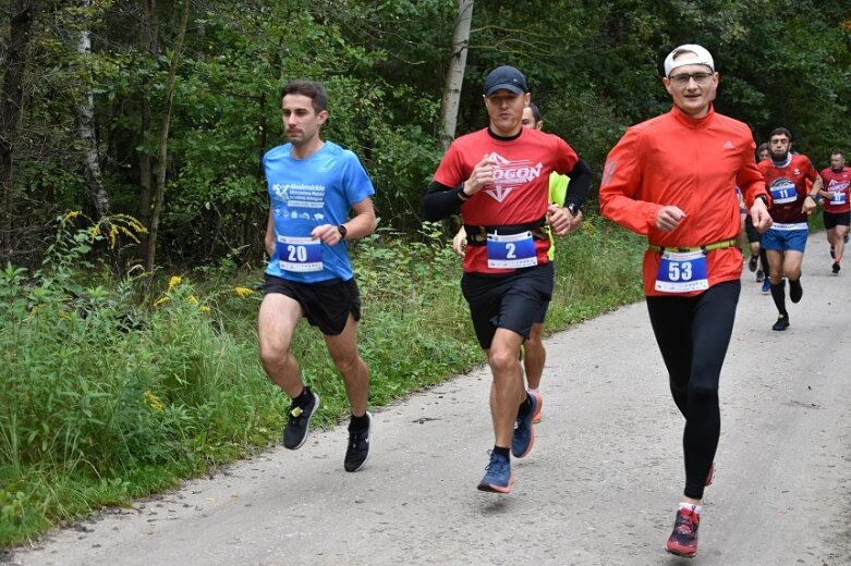  Trzecia edycja Porankowego Półmaratonu Leśnego 