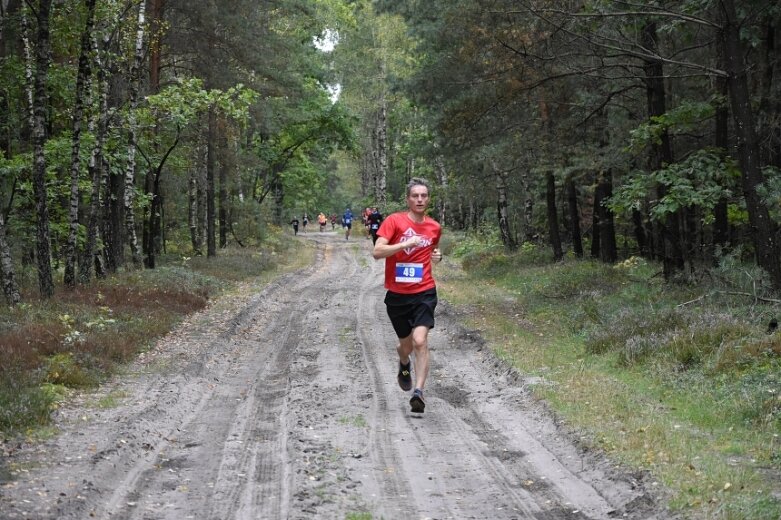  Trzecia edycja Porankowego Półmaratonu Leśnego 