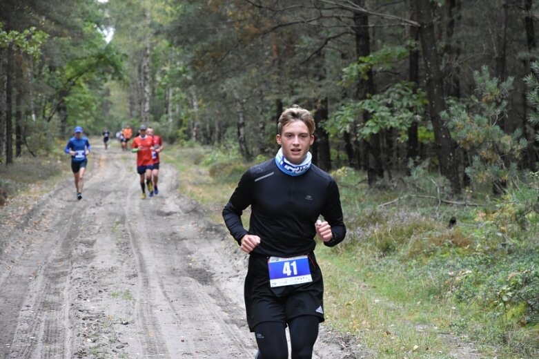  Trzecia edycja Porankowego Półmaratonu Leśnego 