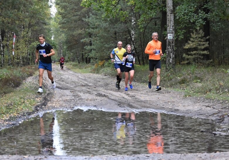  Trzecia edycja Porankowego Półmaratonu Leśnego 