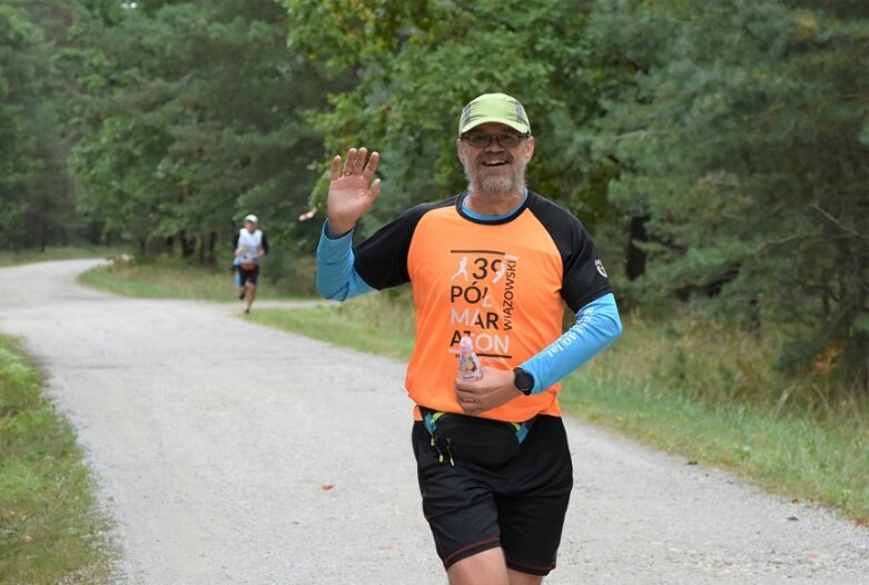  Trzecia edycja Porankowego Półmaratonu Leśnego 