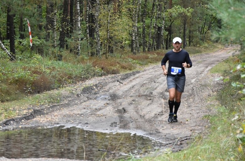  Trzecia edycja Porankowego Półmaratonu Leśnego 