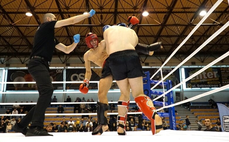  Udany debiut. Skierniewicka Liga Kickboxingu strzałem w dziesiątkę 