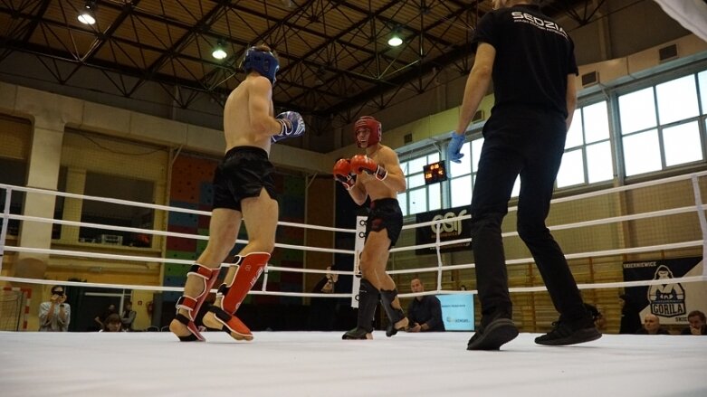  Udany debiut. Skierniewicka Liga Kickboxingu strzałem w dziesiątkę 